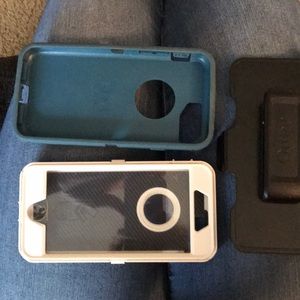 I phone 7 Otter Box. Perfect condition $30